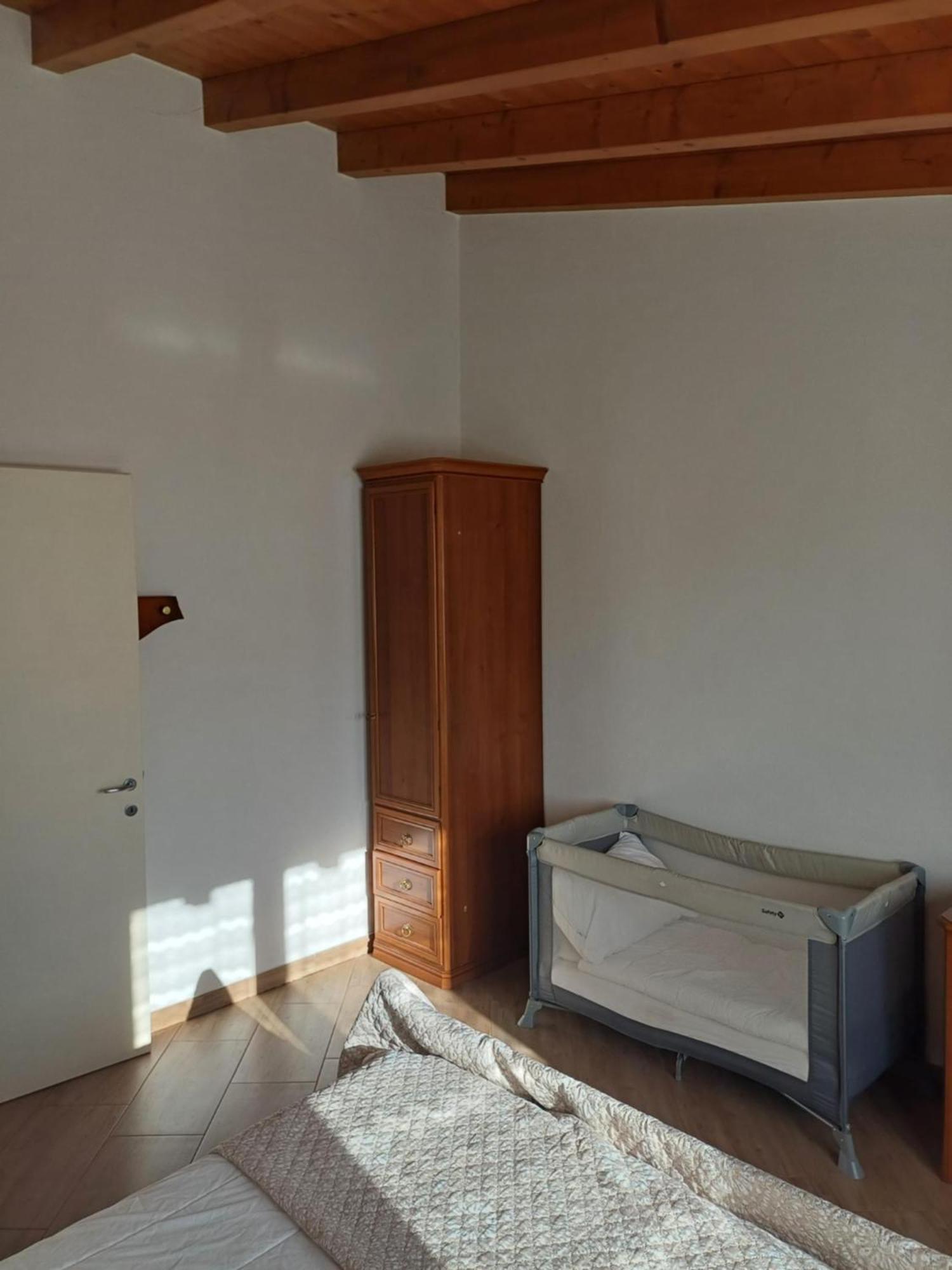 Cascina Legnago Trilocale A 6 Chilometri Da Salo' Villanuova sul clisi Exterior foto